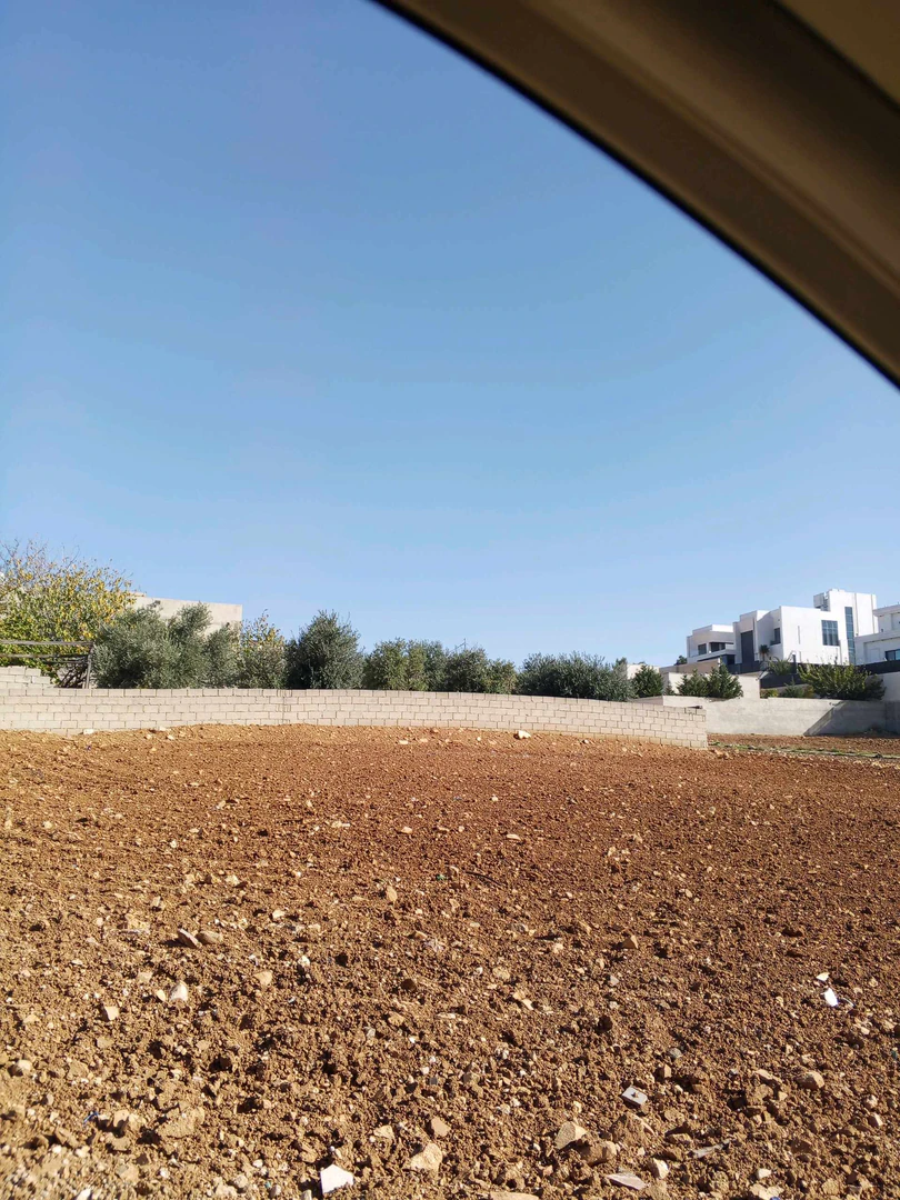 مبنى في ناعور - 150,000 دأ - صورة 1