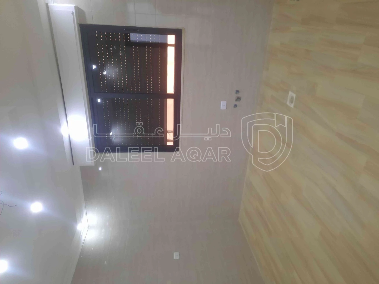 شقة في شقة ارضية مع حدائق للبيع في عرجان - 115,000 دأ - صورة 1