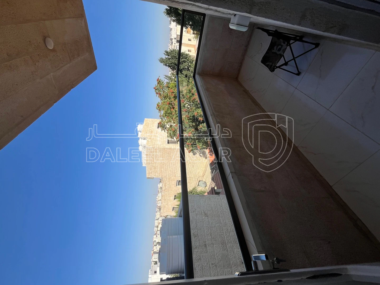 شقة في مرج الحمام- بجانب مدارس القاسم - 45,000 دأ - صورة 1