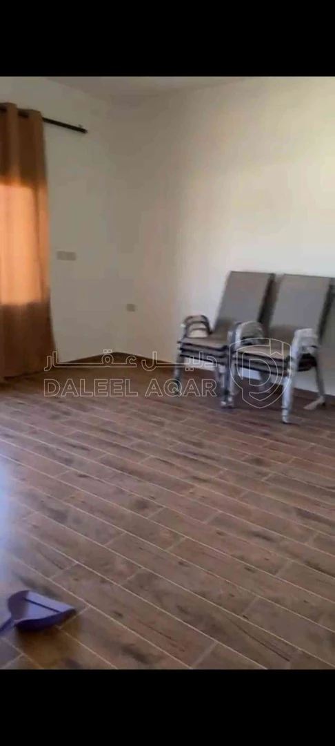مزرعة/شاليه في مزرعة مع بناء مساحة ١٥٠م  - 180,000 دأ - صورة 1
