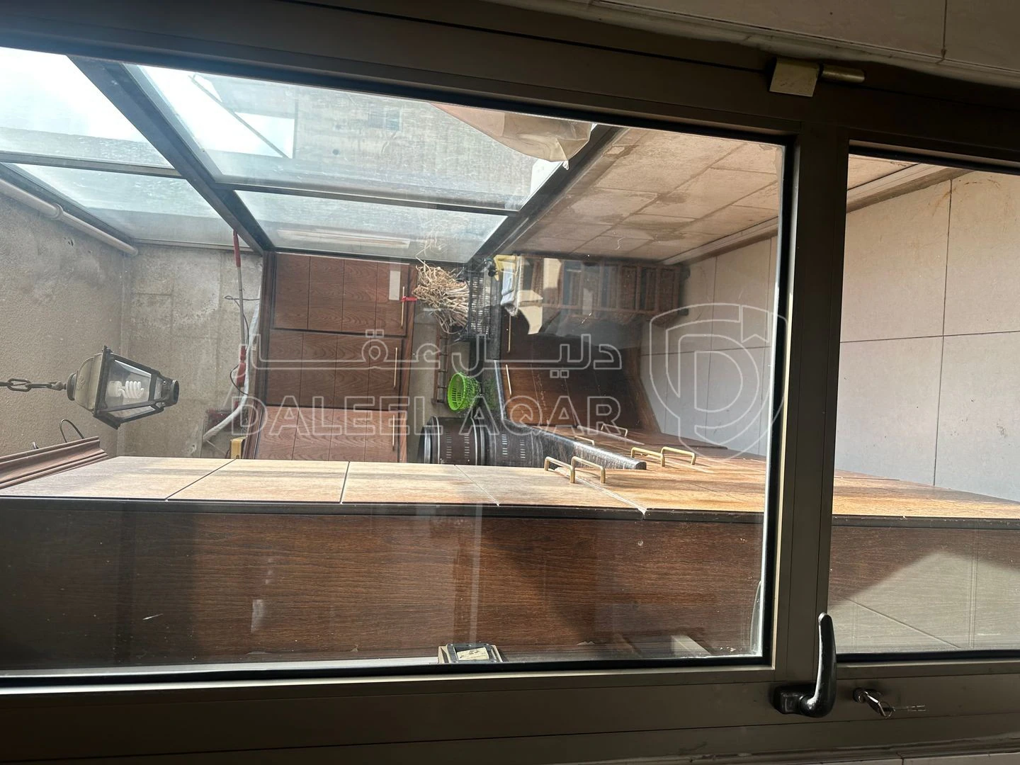 شقة في عمّان  ديرغبار شارع الملكة زين الشرف #٩٩ - 170,000 دأ - صورة 1