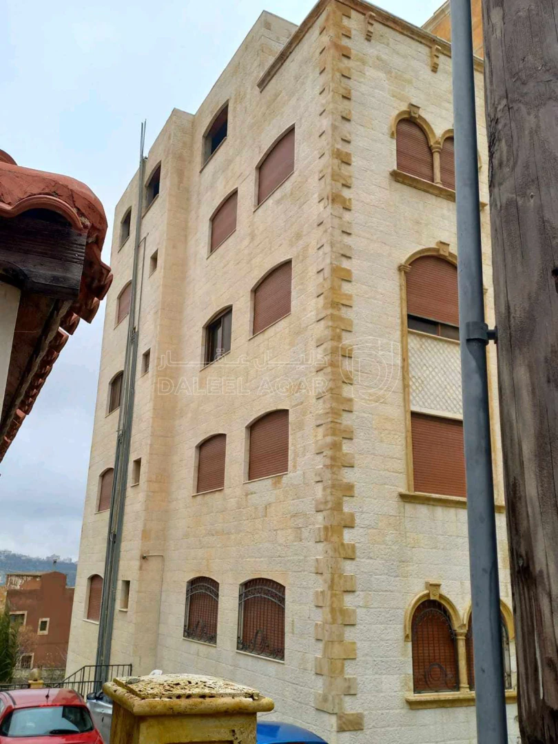 مبنى في عمارة للبيع من المالك مباشرة - 850,000 دأ - صورة 1