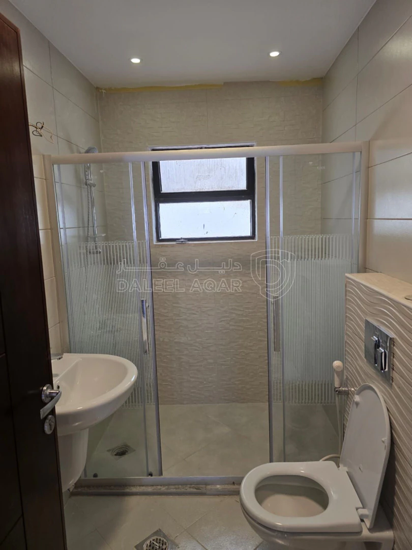 شقة في ديرغبار شارع ال60 - 165,000 دأ - صورة 1