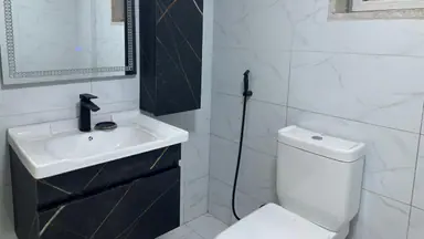 شقة في عمان-ماركاالشمالية/الونانات تبعد ٨٠٠م   - 33,000 دأ - صورة NaN