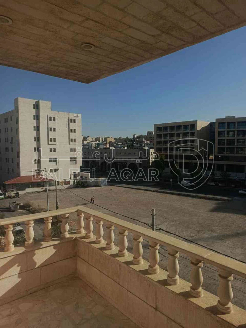 شقة في الجبيهة قرب شارع الجامعة الأردنية  - 49,000 دأ - صورة 1