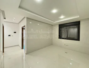شقة - مرج الحمام، قرب مدارس العقيق، دقيقتين عن الظهير - 91000 دأ