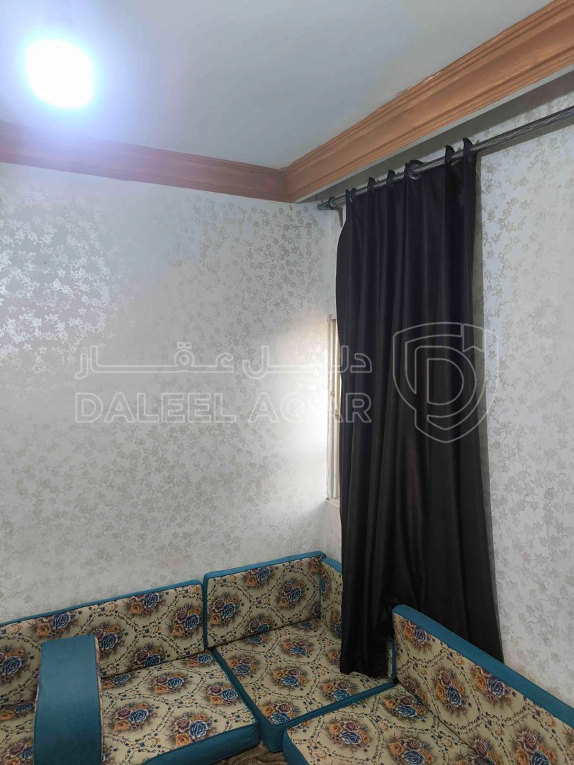 شقة في اربد الحي الجنوبي غرب اشارة النسيم  - 29,900 دأ - صورة 1