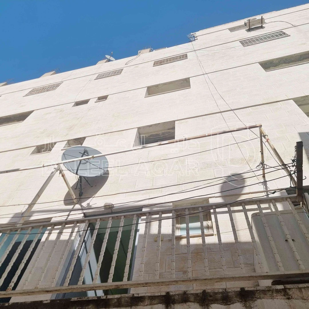 مبنى في عمان جبل عمان الدوار الثاني - 650,000 دأ - صورة 1