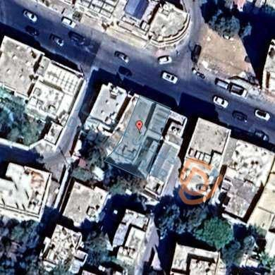 أرض في ارض قام عليها بناء قديم  - 280,000 دأ - صورة 1