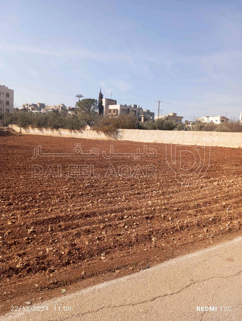 أرض في حسبان الشارع الرئيسي بعد البلديه - 220,000 دأ - صورة 1