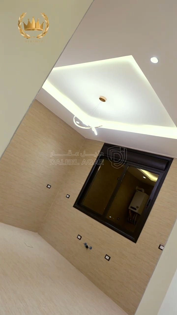 شقة في طريق_المطار - قرب جامعة_البترا - 100,000 دأ - صورة 1
