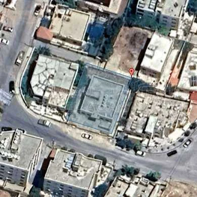 مبنى في عمان ام نواره ٢ قرب دوار البنزين - 120,000 دأ - صورة 1