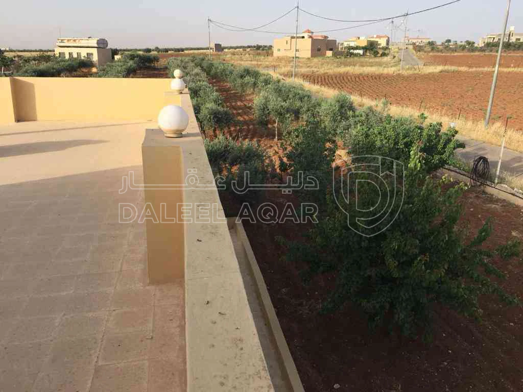 مزرعة/شاليه في مادبا قرب مستشفى النديم - 400,000 دأ - صورة 1