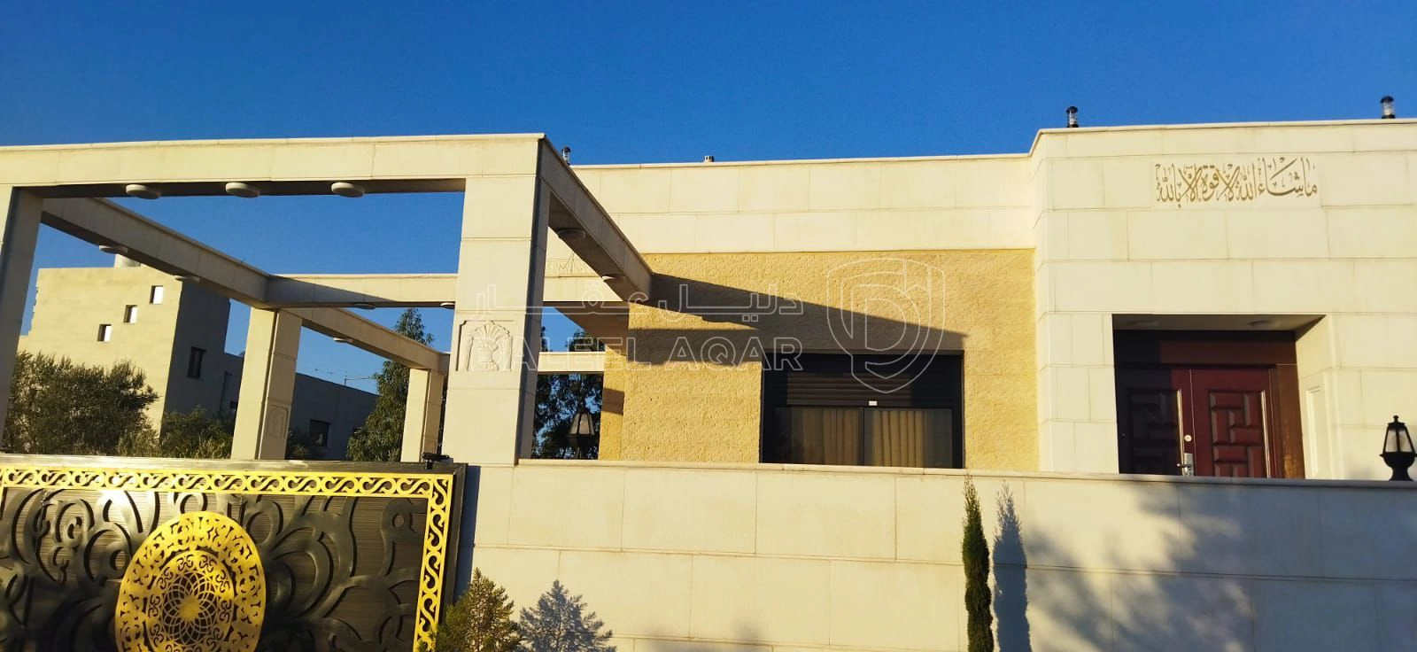 فيلا/منزل في غرب عمان - قرية بلال - 380,000 دأ - صورة 1