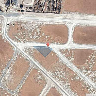 أرض في بالقرب من مدرسة الشويفات ونادي الجواد العربي - 309,120 دأ - صورة 1