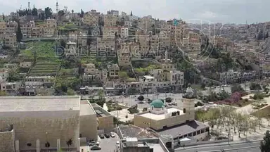 أرض في جبل عمان شارع خرفان مطلي على امانه عمان واسط البلد يوجد بها منسوب تحت الشارع واجهه الارض على الشارع 42 م تنظيم تجاري سكني ضمن سكن د - 150,000 دأ - صورة NaN