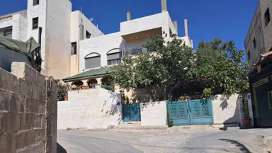 فيلا/منزل - عمان العلكومية  - 130000 دأ