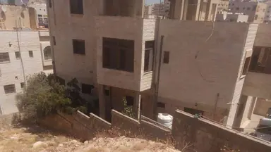 أرض في حي المنارة - 50,000 دأ - صورة NaN