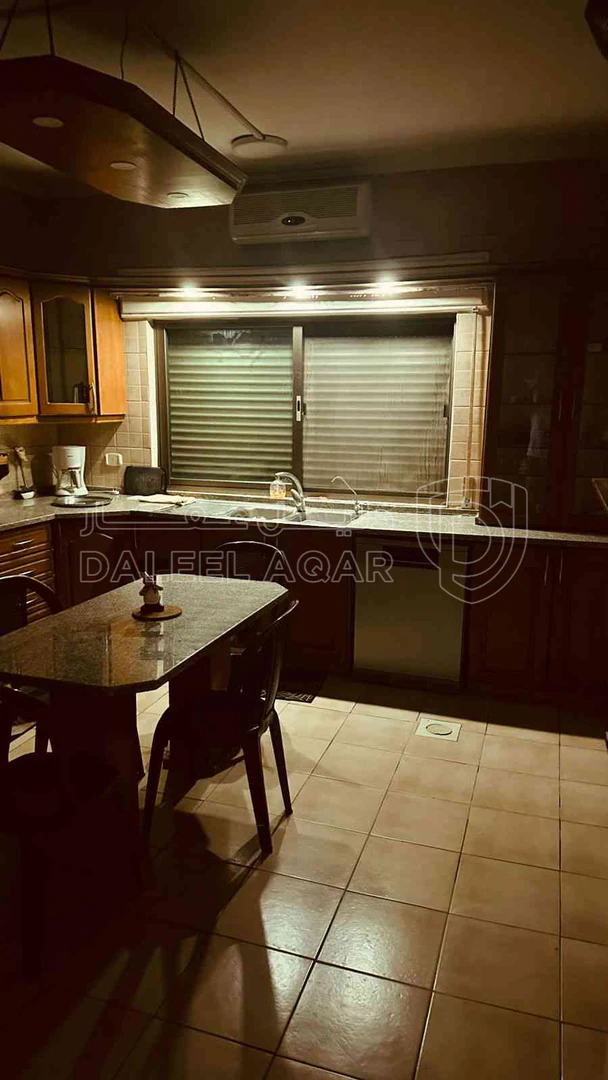 شقة في عمان . ريرغبار . شارع تاج الملوك - 115,000 دأ - صورة 1