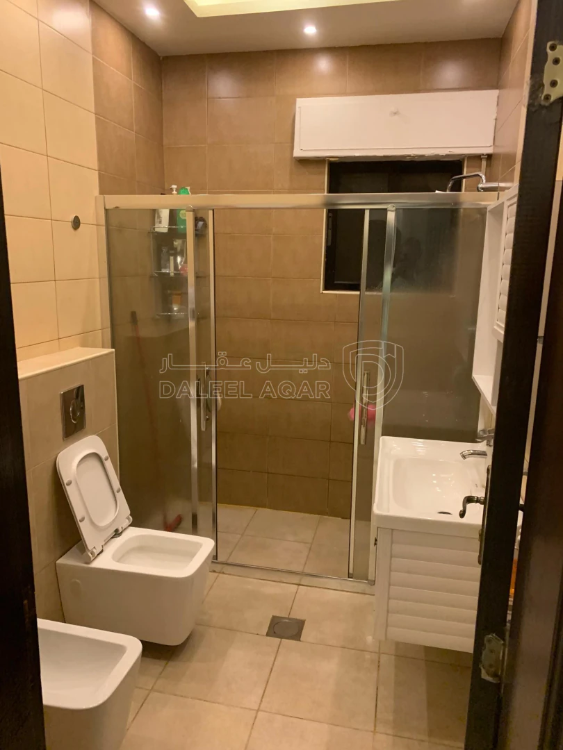 شقة في عمان/ضاحية الرشيد/قرب بوابة الهندسة للجامعة الأردن - 250,000 دأ - صورة 1