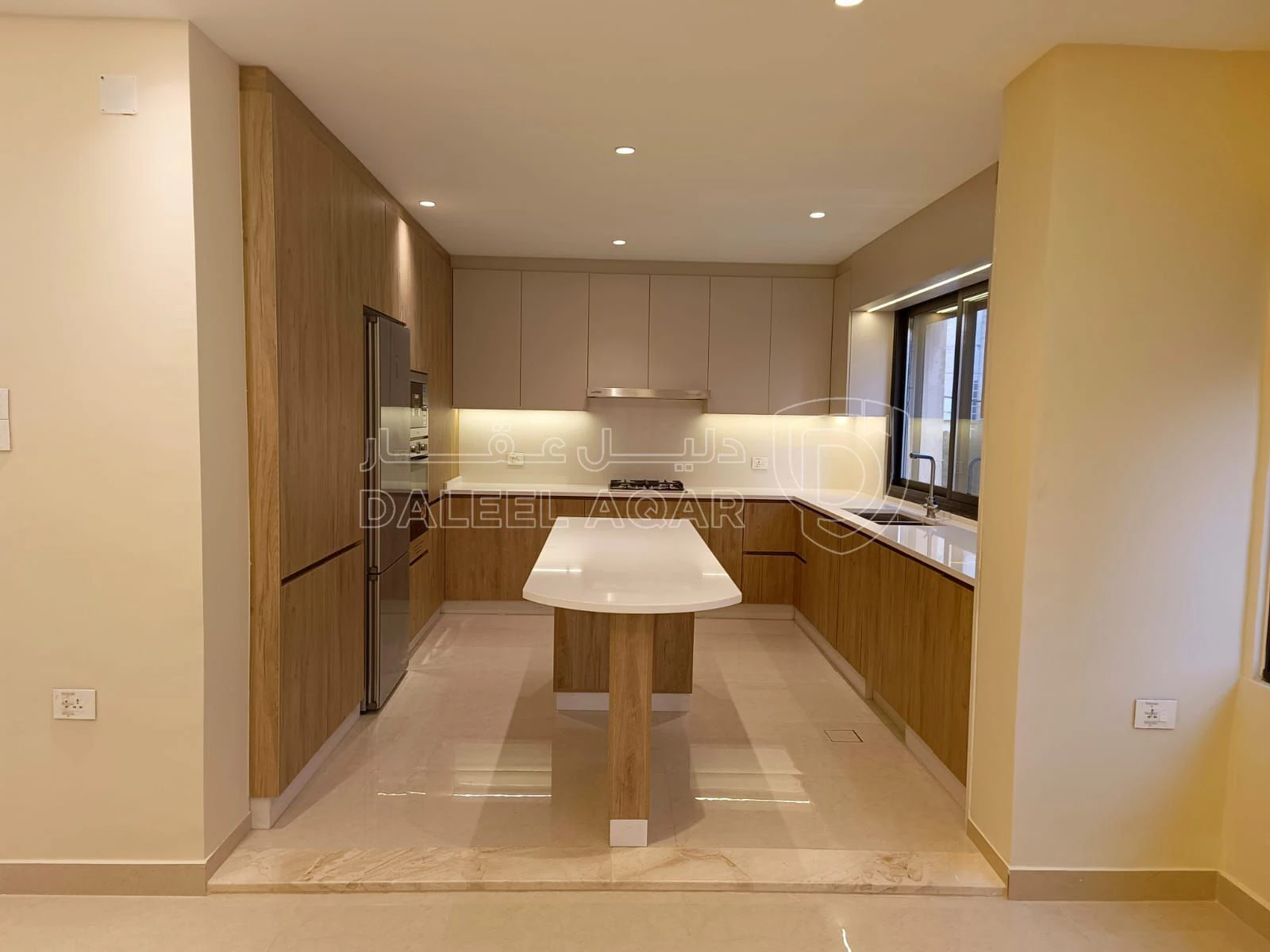 شقة في شارع المدينة المنورة عماره  ‏٥٩ - 120,000 دأ - صورة 4