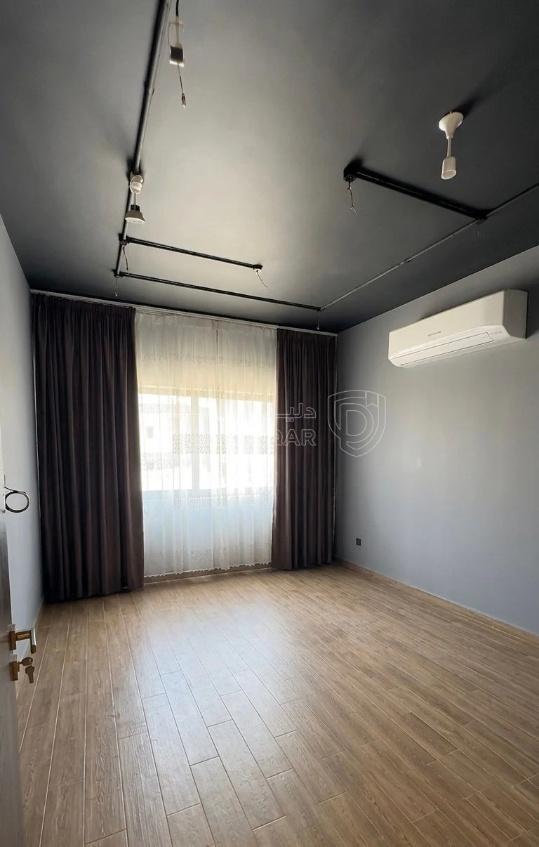شقة في عمان الجويدة حي الباير  - 49,500 دأ - صورة 1