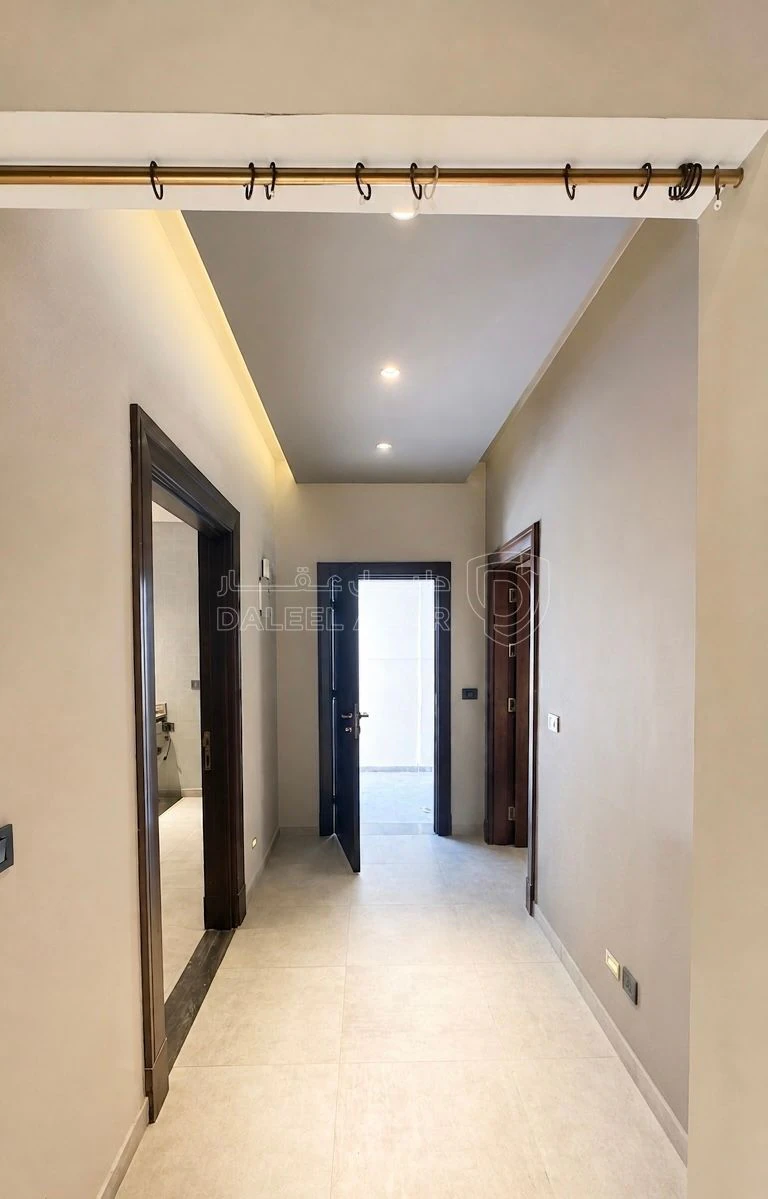 شقة في عمان الجويدة حي الباير  - 49,500 دأ - صورة 1