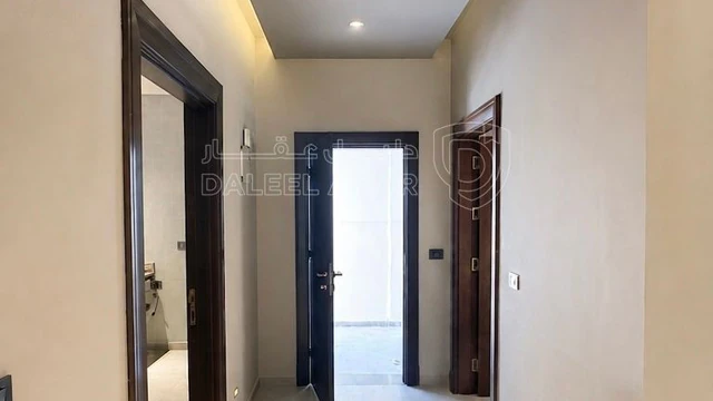 شقة في عمان الجويدة حي الباير  - 49,500 دأ - صورة NaN