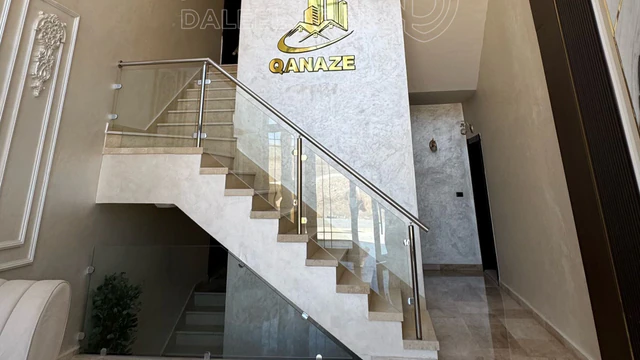 شقة في كريدور عبدون مقابل كازية المناصير  - 180,000 دأ - صورة NaN