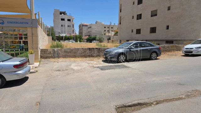 أرض - عمان البنيات قرب اسلوبي مول بجانب مدارس انفينيتي  - 140000 دأ