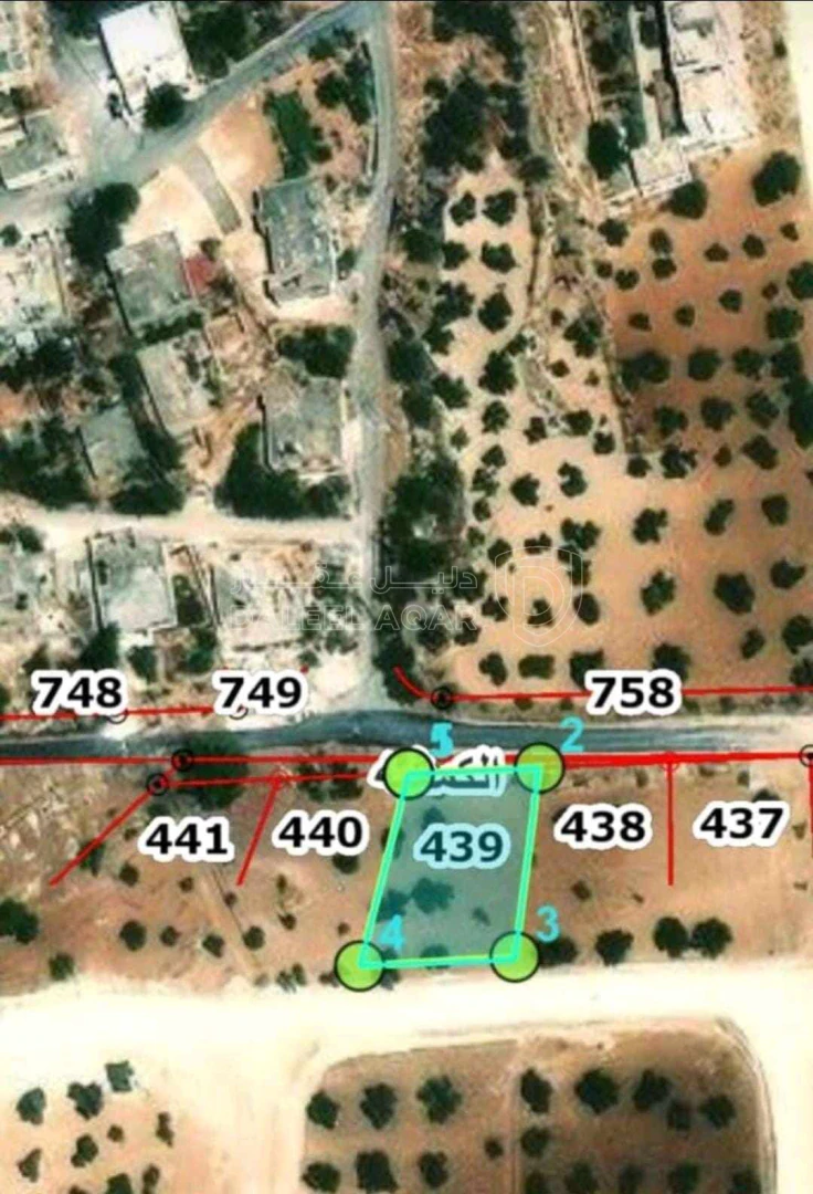 أرض في الكمشة-بالقرب من شارع الأردن طريق عمان-اربد - 43,500 دأ - صورة 1