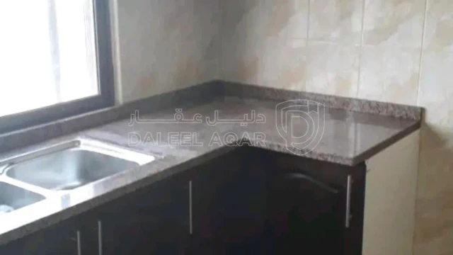 شقة - صافوط بالقرب من صيدلية أوراق الليمون - 40000 دأ