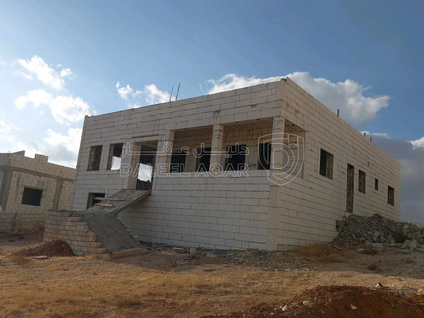 فيلا/منزل في الموقر منشيه القضاه  - 45,000 دأ - صورة 1