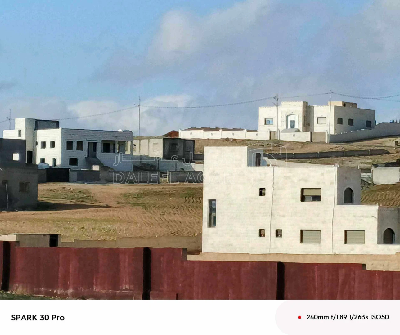 فيلا/منزل في الموقر منشيه القضاه  - 45,000 دأ - صورة 1