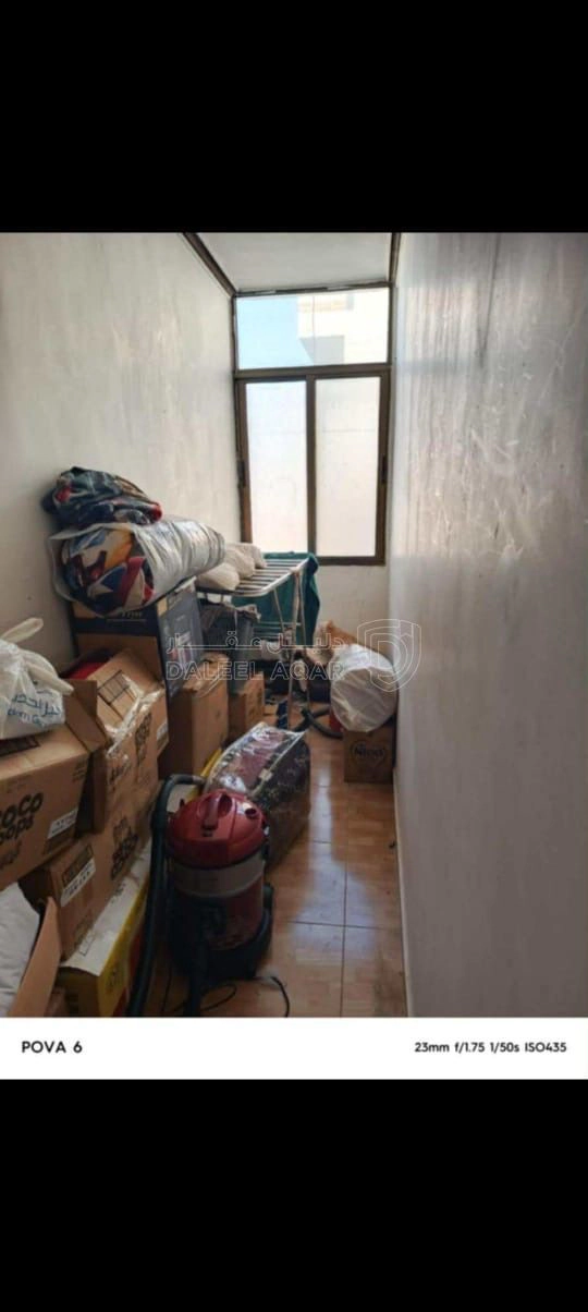شقة في شارع الاستقلال مقابل حلويات اغاتي - 46,000 دأ - صورة 1