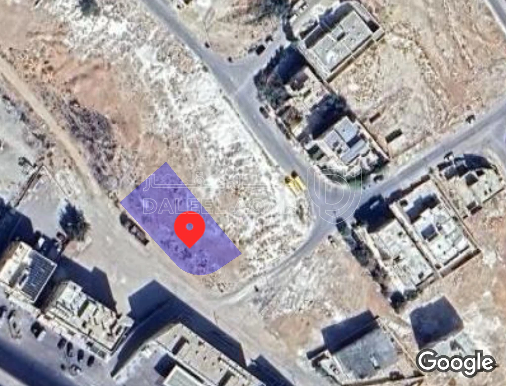 أرض في ماركا المغيرات إسكان القضاة - 65,000 دأ - صورة 1