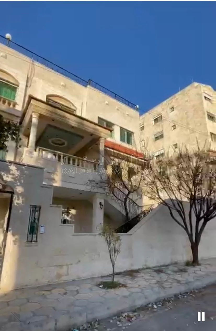 فيلا/منزل في عمان خلدا حي الصالحين  - 430,000 دأ - صورة 3