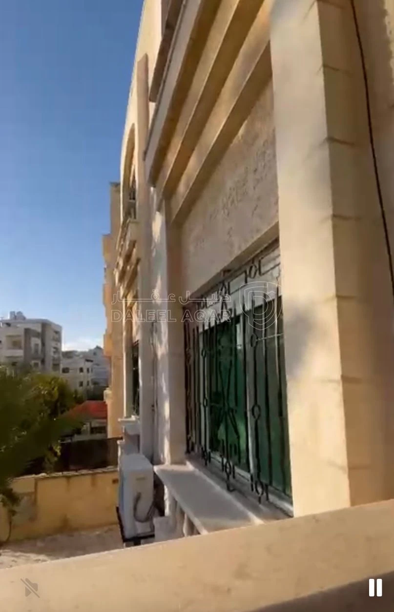 فيلا/منزل في عمان خلدا حي الصالحين  - 430,000 دأ - صورة 4