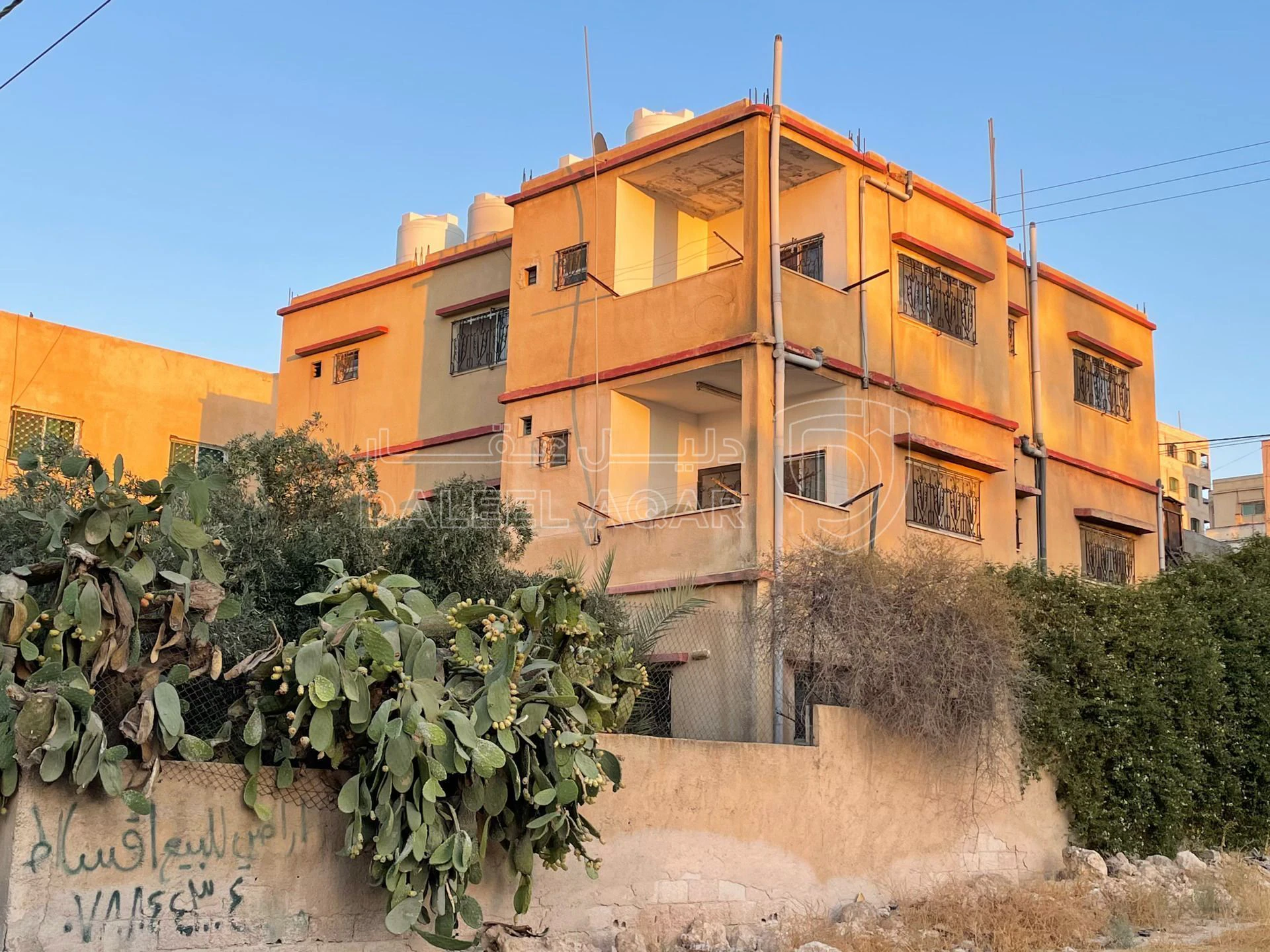 مبنى في الزرقاء -الزواهرة/الشارع الرئيسي 400م عن دوار خميس - 250,000 دأ - صورة 12