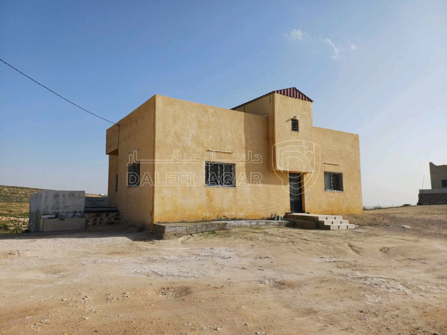 فيلا/منزل في عين بني حسن  - 52,000 دأ - صورة 1