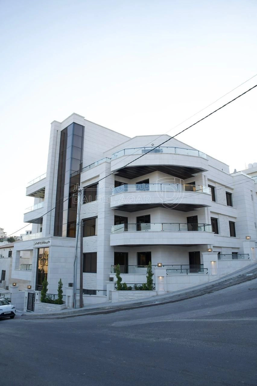 شقة في طابق اول مساحة 250 م بأجمل مناطق دابوق مشروع 119 - 225,000 دأ - صورة 1