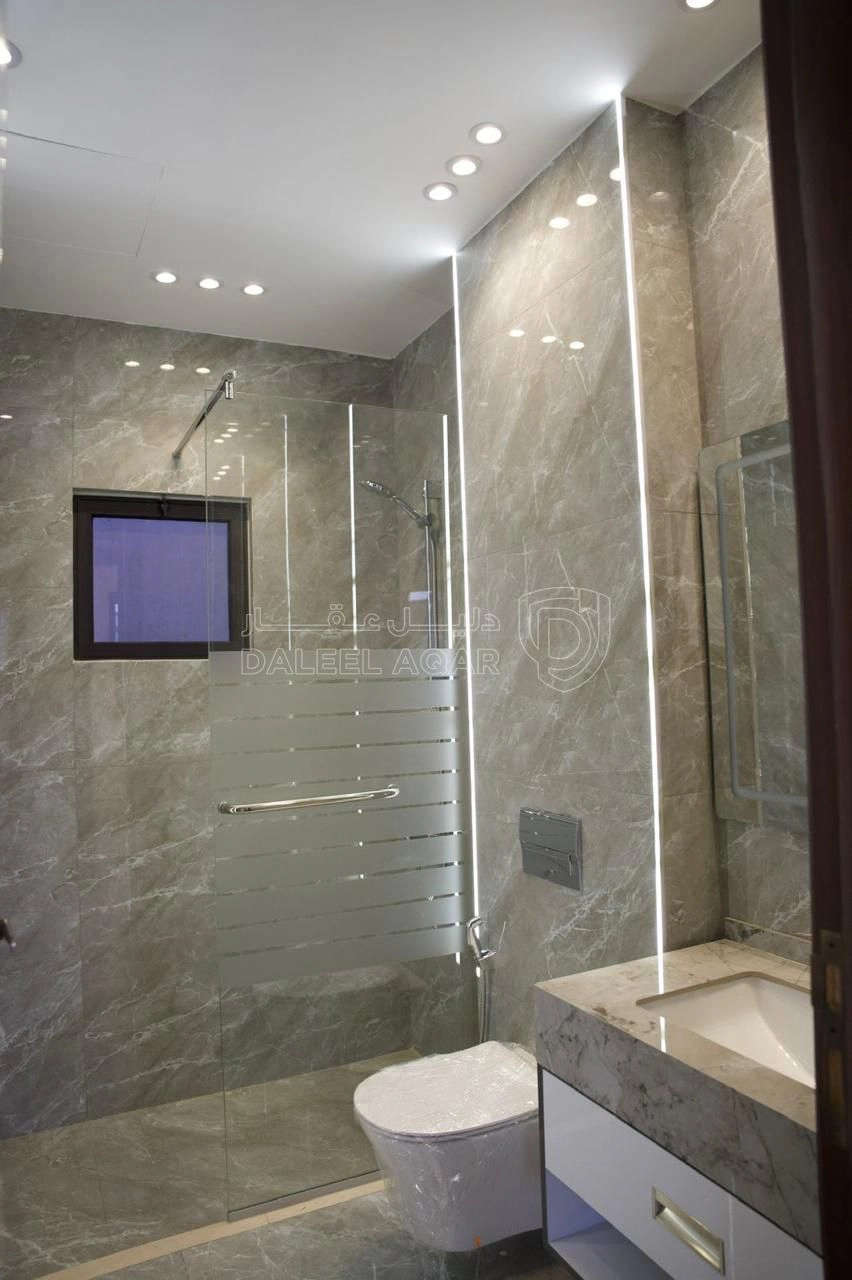 شقة في طابق اول مساحة 250 م بأجمل مناطق دابوق مشروع 119 - 225,000 دأ - صورة 1