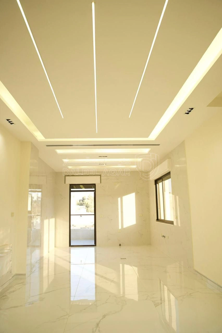 شقة في طابق اول مساحة 250 م بأجمل مناطق دابوق مشروع 119 - 225,000 دأ - صورة 1
