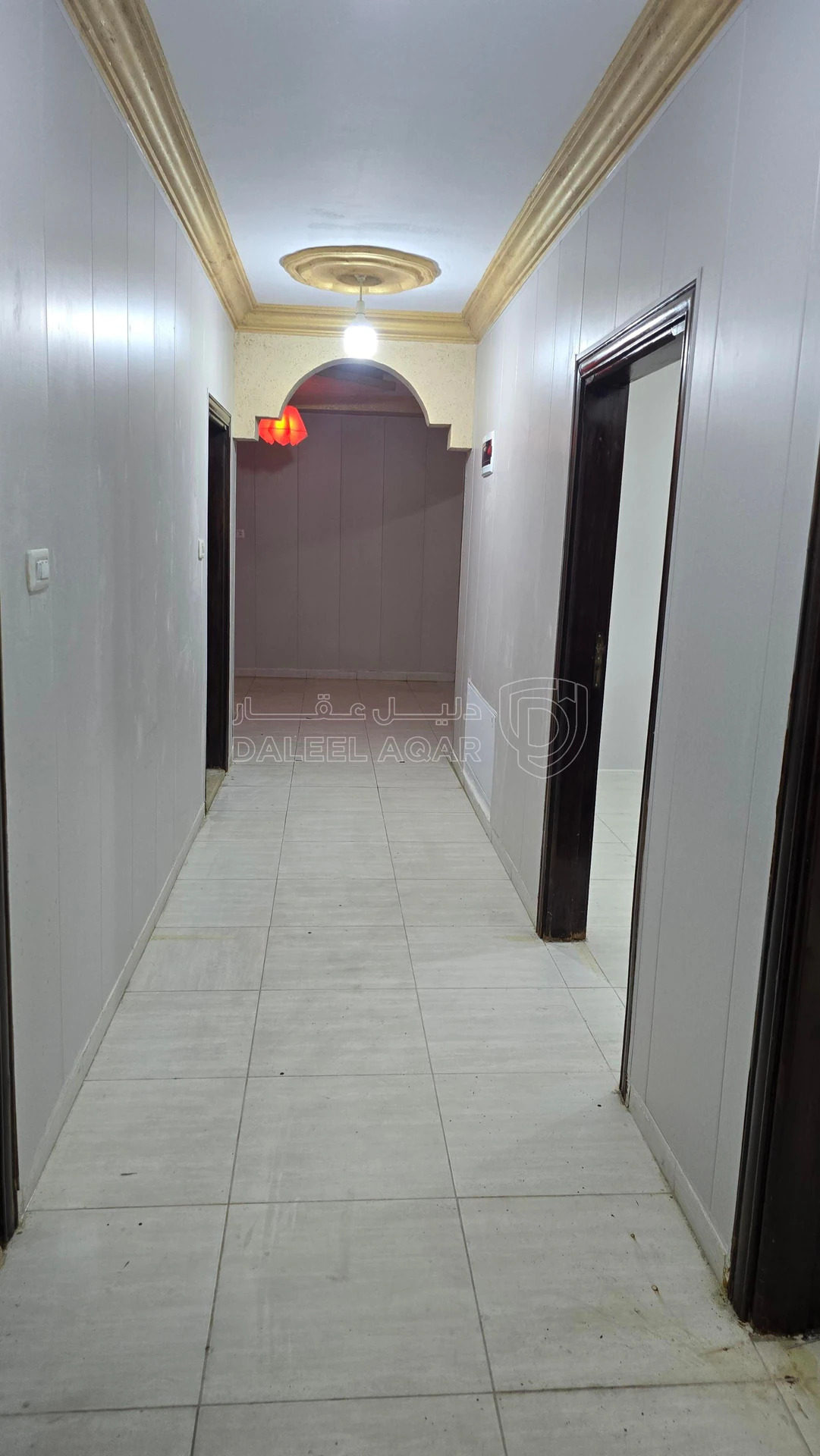شقة في اربد - شارع البتراء - 32,000 دأ - صورة 1