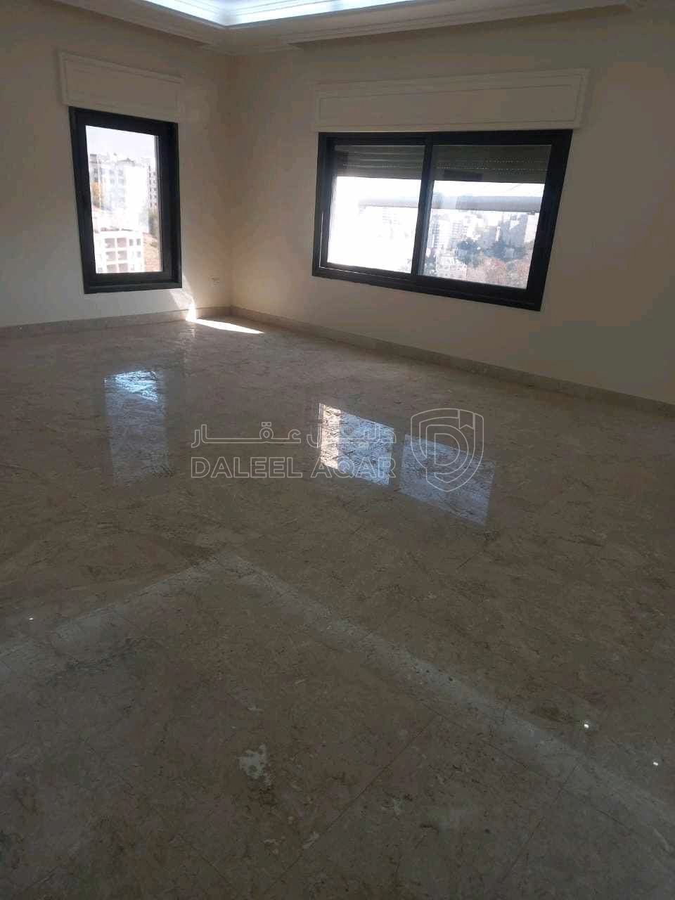 شقة في عبدون الشمالي الغربي بجانب شركة نقل  - 180,000 دأ - صورة 1