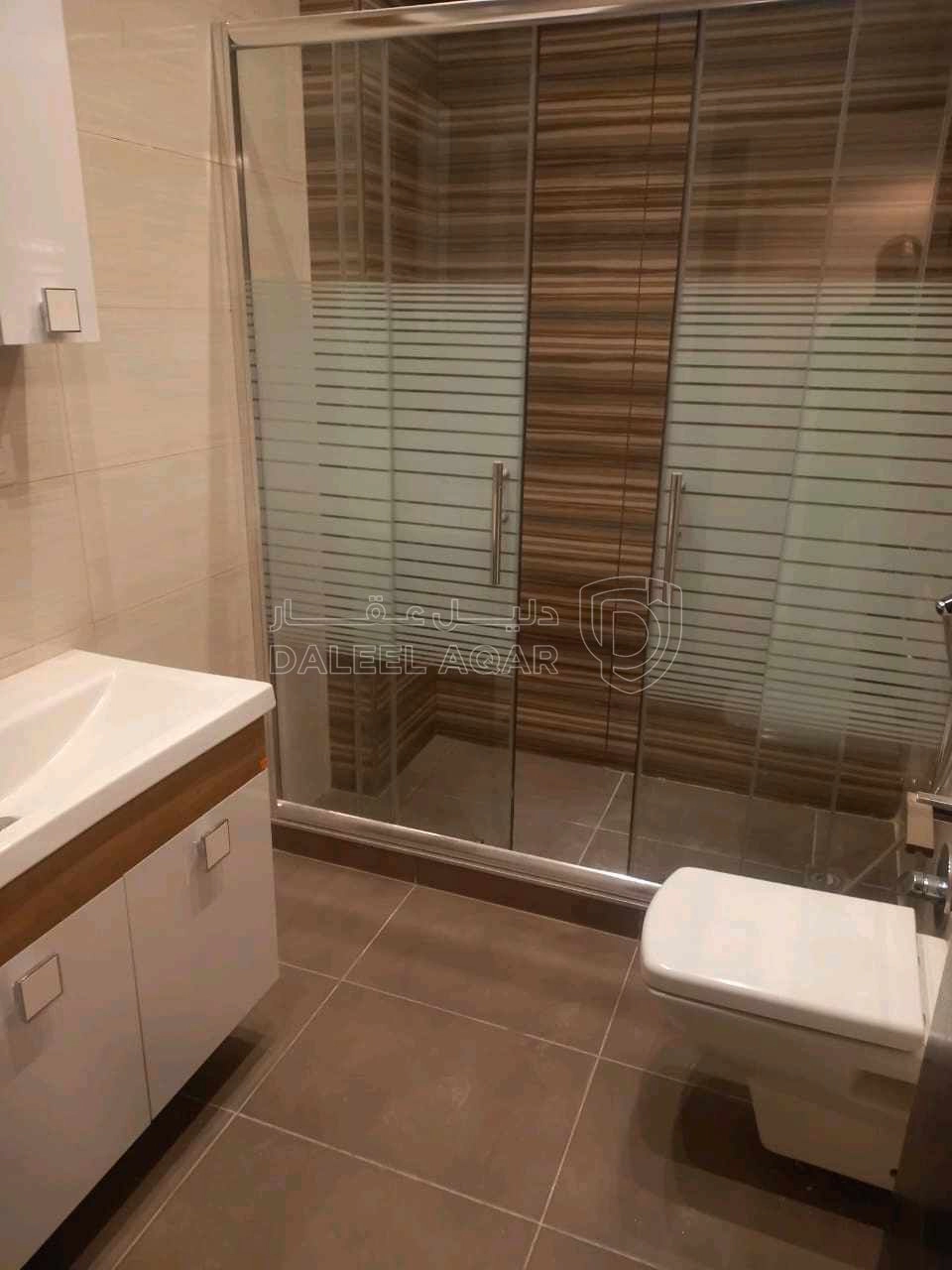 شقة في عبدون الشمالي الغربي بجانب شركة نقل  - 180,000 دأ - صورة 1