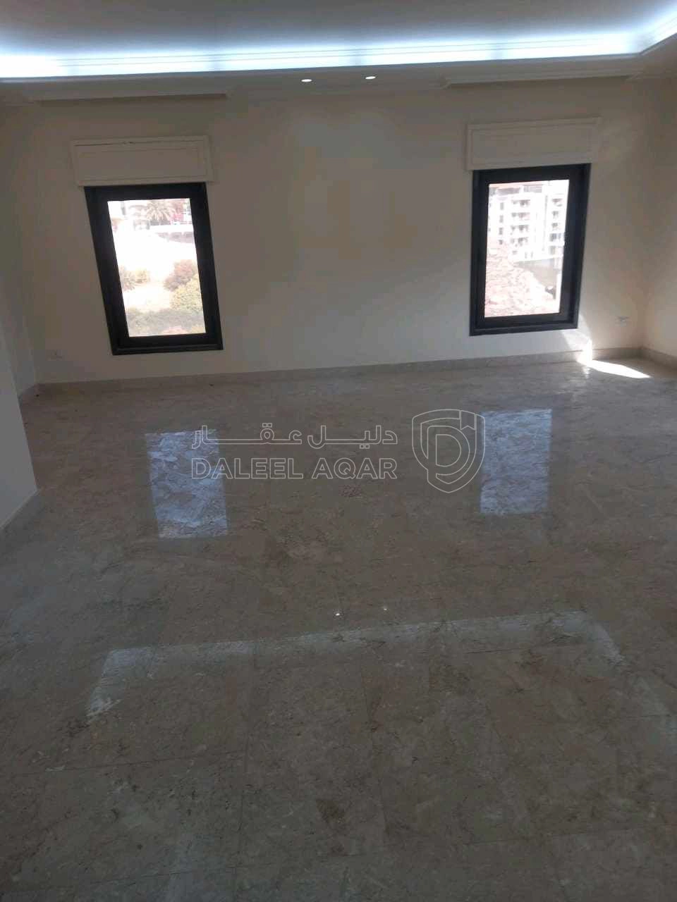 شقة في عبدون الشمالي الغربي بجانب شركة نقل  - 180,000 دأ - صورة 1