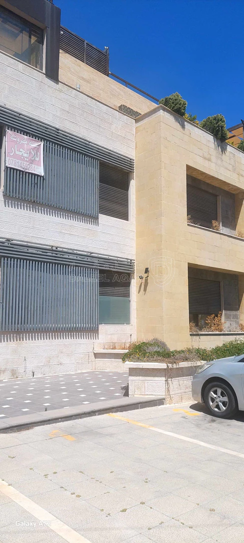 شقة في عبدون الشمالي الغربي بجانب شركة نقل  - 180,000 دأ - صورة 1