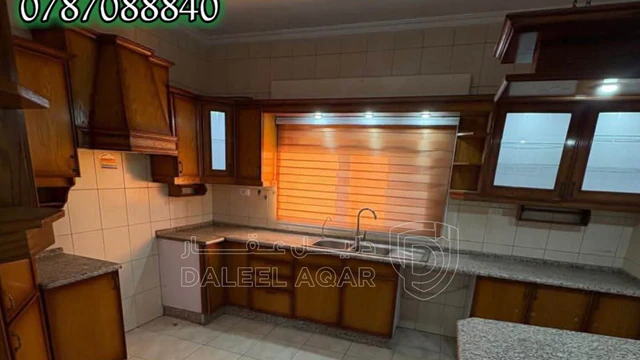 شقة في 📍 الشميساني – بالقرب من (Eleven-7)   - 77,000 دأ - صورة NaN