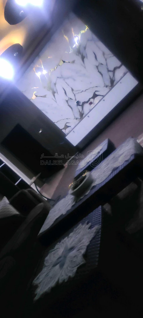 فيلا/منزل في منزل طابقين مسطح بناء كل طابق 235 - 170,000 دأ - صورة 1